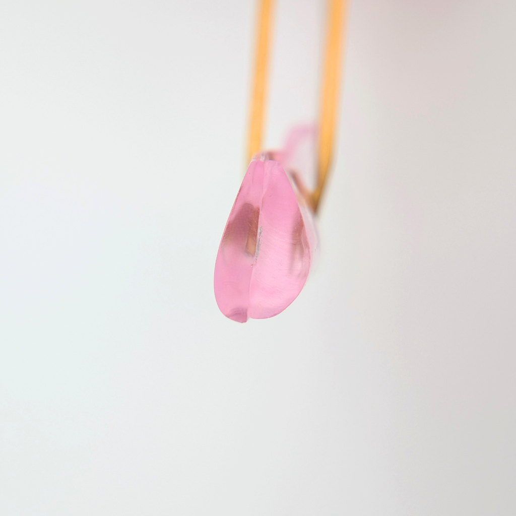 Größenvergleich der heart teardrop lifting pads