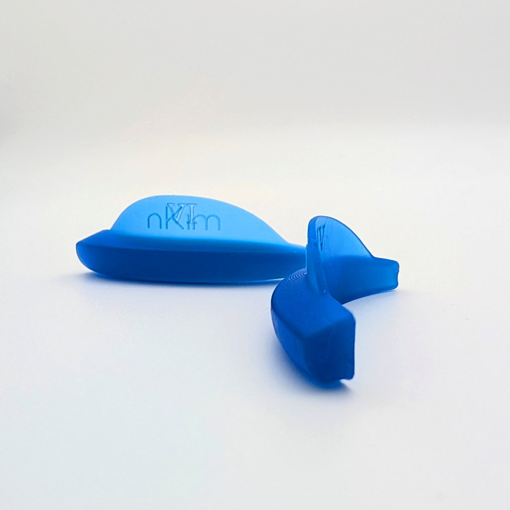 nKim Lash Lift soft silicone pads – blaue Silikonpads für Lash Lifting, Größe vier in Nahaufnahme